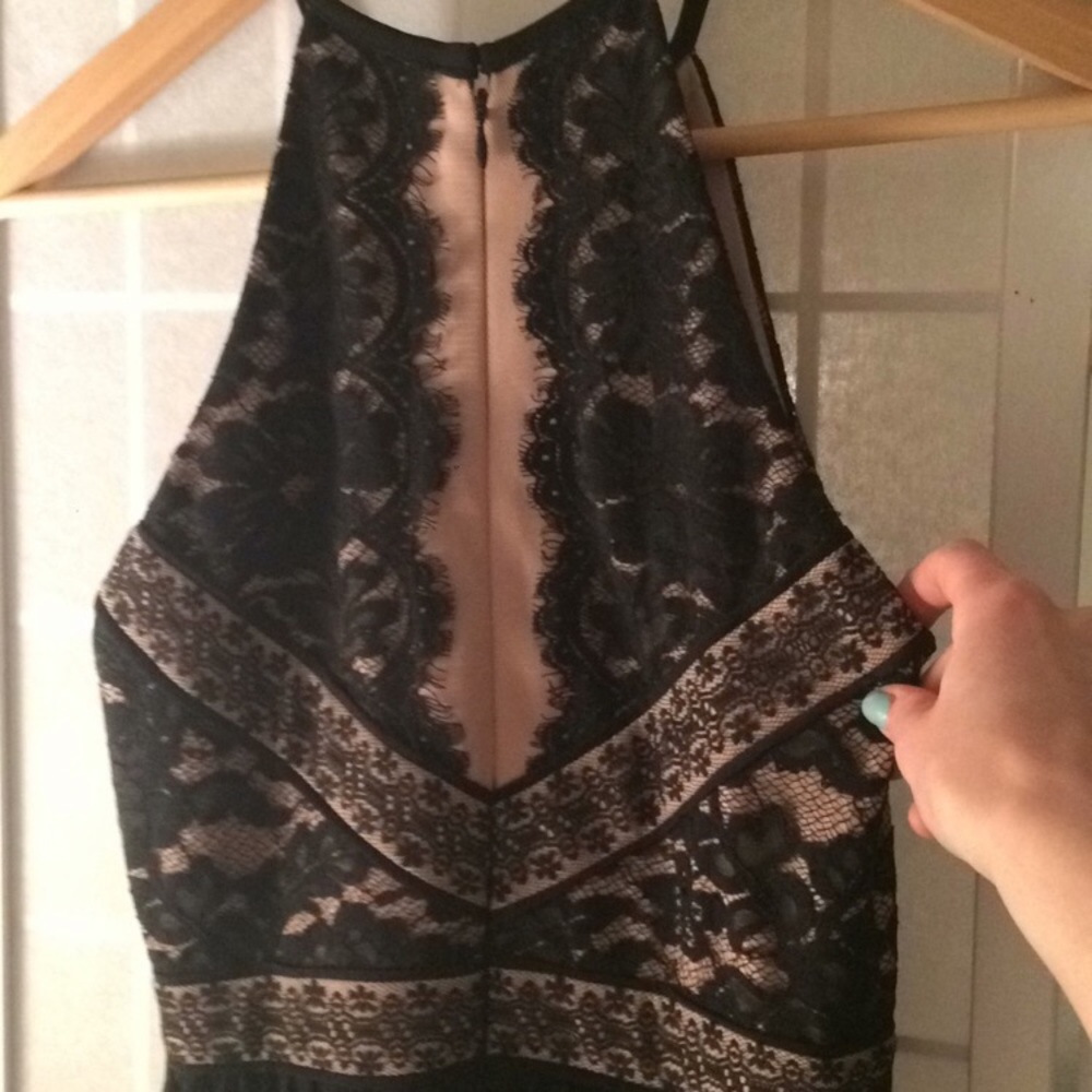 Dress - Picture 4 of 6